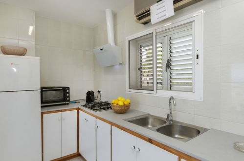 Photo 12 - 1 bedroom Apartment in l'Ametlla de Mar with terrace and sea view