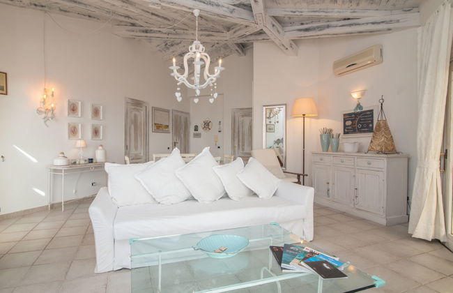 Apartamento de 3 quartos em Golfo Aranci com piscina e jardim - Foto 9