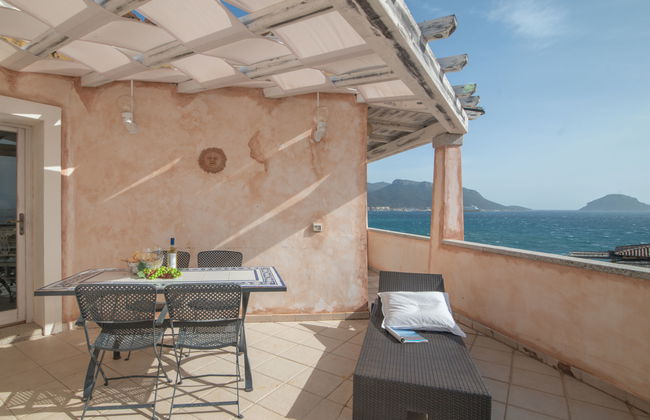 Apartamento de 3 quartos em Golfo Aranci com piscina e jardim - Foto 24