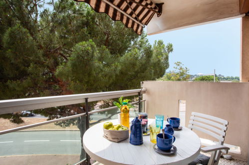 Foto 1 - Apartamento en Cagnes-sur-Mer con terraza y vistas al mar