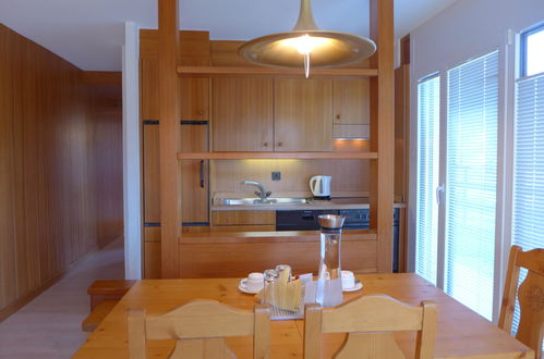 Photo 12 - 2 bedroom Apartment in Crans-Montana with swimming pool and sauna