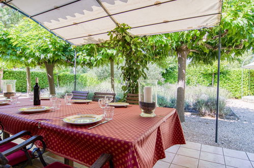 Photo 9 - Maison de 3 chambres à Nans-les-Pins avec piscine et terrasse