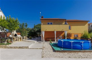 Photo 1 - Appartement de 3 chambres à Croatie avec piscine privée et vues à la mer