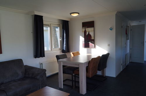 Photo 3 - 2 bedroom House in Arnhem with swimming pool and garden