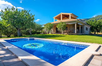 Foto 2 - Casa de 4 quartos em Selva com piscina privada e vistas do mar