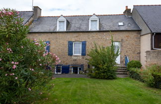 Photo 3 - Maison de 3 chambres à Cancale avec jardin et vues à la mer