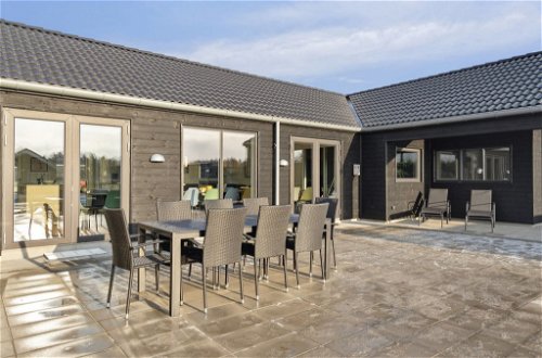 Foto 25 - Casa de 9 quartos em Nørre Nebel com piscina privada e terraço