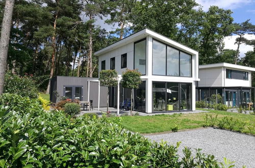 Photo 13 - 6 bedroom House in Brunssum with terrace and sauna