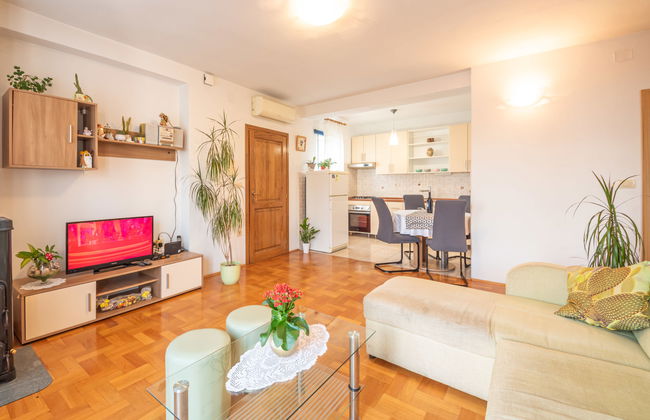 Apartment mit 3 Schlafzimmern in Crikvenica mit terrasse - Foto 2