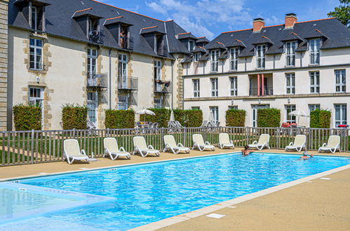 Photo 19 - Appartement de 1 chambre à Baden avec piscine et vues à la mer