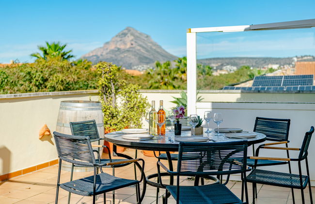 Casa de 4 quartos em Jávea com piscina e jardim - Foto 3