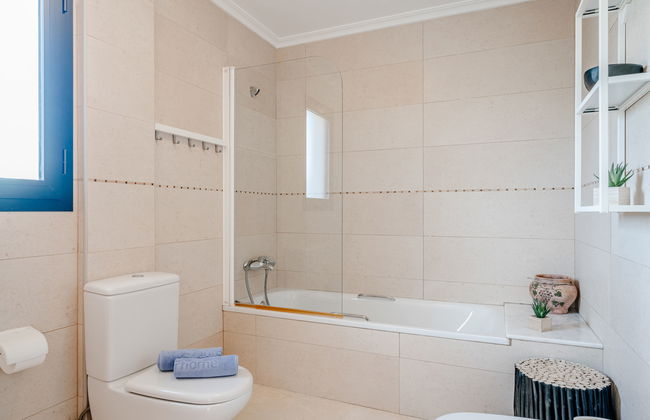 Casa de 4 quartos em Jávea com piscina e jardim - Foto 35