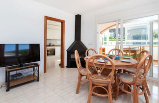 Photo 3 - 3 bedroom House in l'Escala with private pool and garden