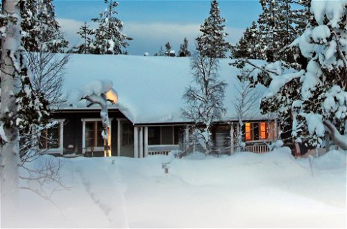 Foto 2 - Casa con 3 camere da letto a Inari con sauna e vista sulle montagne