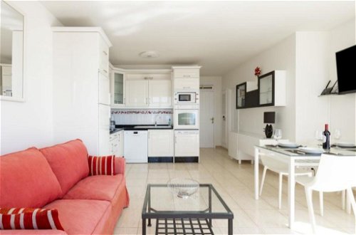 Foto 9 - Appartamento con 1 camera da letto a Spagna con terrazza e vista mare