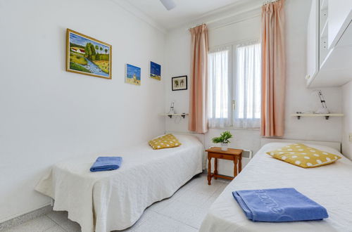Foto 20 - Apartamento de 3 quartos em Castelló d'Empúries com piscina e jardim