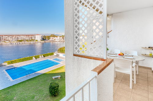 Foto 13 - Apartamento de 3 quartos em Castelló d'Empúries com piscina e jardim