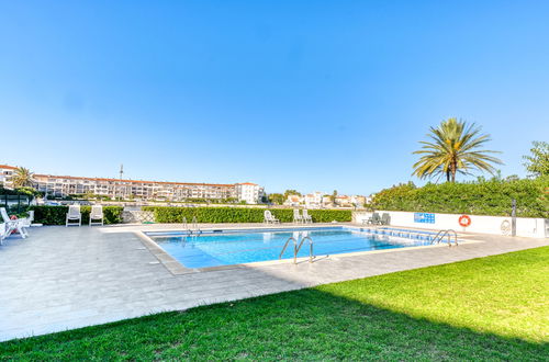 Foto 5 - Apartamento de 3 quartos em Castelló d'Empúries com piscina e jardim