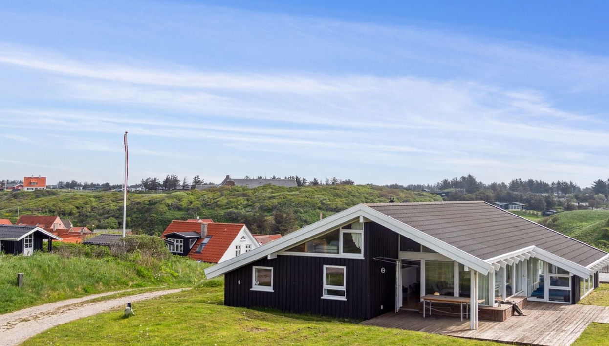 3 bedroom House in Lønstrup with private pool and terrace - Photo 1