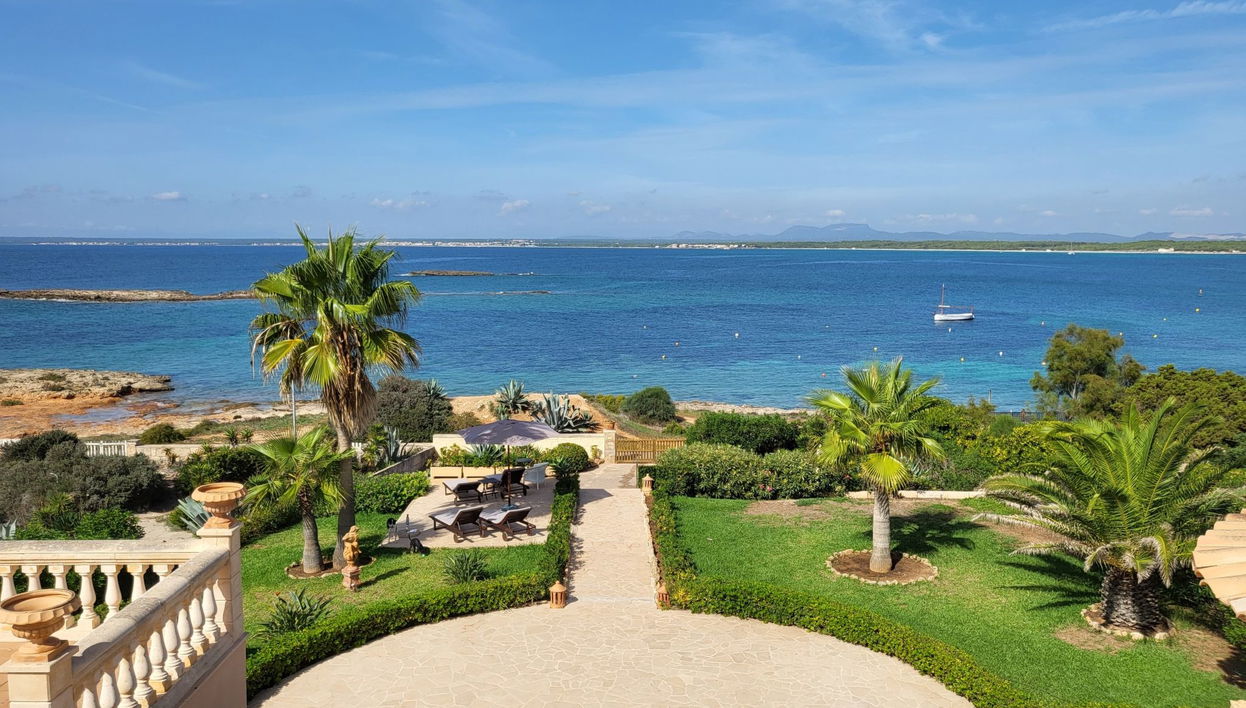 Haus mit 4 Schlafzimmern in Ses Salines mit garten und terrasse - Foto 1