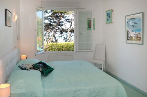 Foto 5 - Casa con 1 camera da letto a Saint-Michel-en-Grève con giardino e vista mare