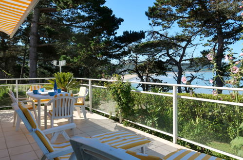 Foto 13 - Casa de 1 quarto em Saint-Michel-en-Grève com jardim e vistas do mar