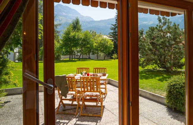 Apartamento de 3 quartos em Silvaplana com jardim - Foto 15