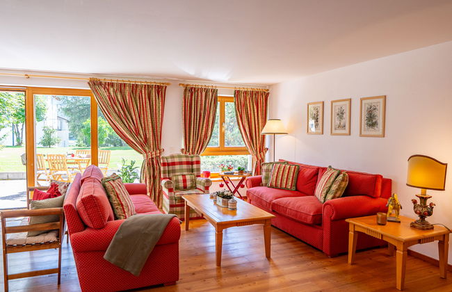 Apartamento de 3 quartos em Silvaplana com jardim - Foto 1