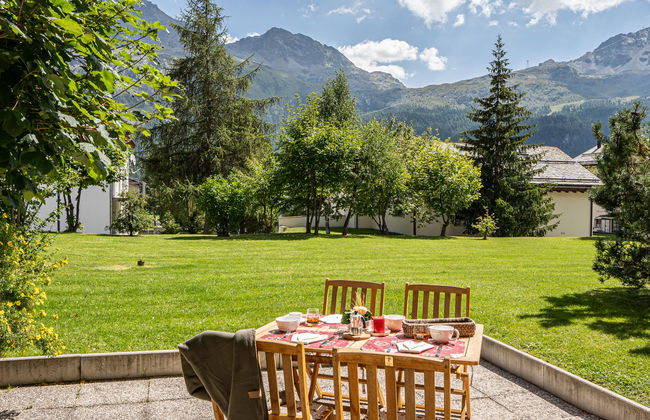 Apartamento de 3 quartos em Silvaplana com jardim - Foto 27