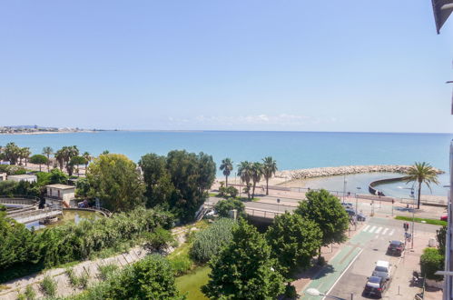 Foto 17 - Apartamento de 1 habitación en Cagnes-sur-Mer con terraza y vistas al mar