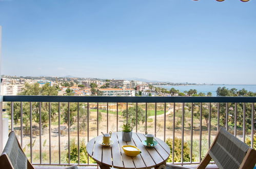 Foto 1 - Apartamento de 1 habitación en Cagnes-sur-Mer con terraza y vistas al mar