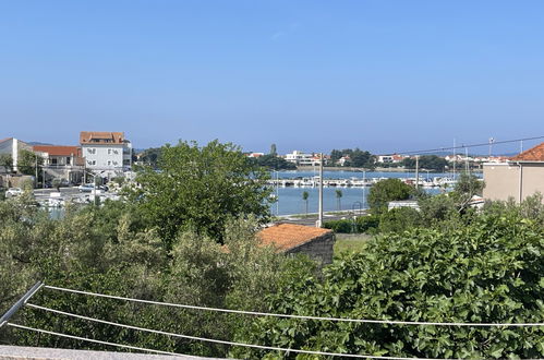 Foto 34 - Casa con 6 camere da letto a Sukošan con terrazza e vista mare