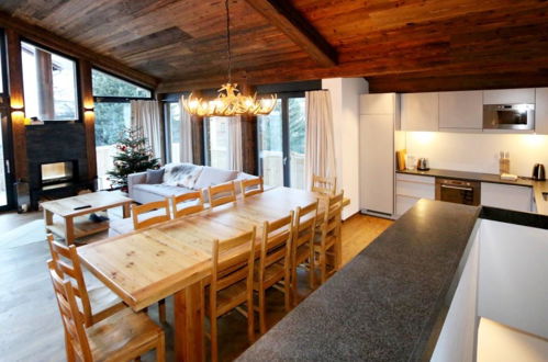 Photo 11 - 4 bedroom Apartment in Saas-Fee with garden and sauna