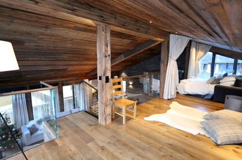 Foto 16 - Apartamento de 4 quartos em Saas-Fee com jardim e sauna