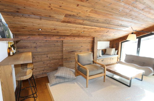 Foto 40 - Apartamento de 4 habitaciones en Saas-Fee con jardín y sauna