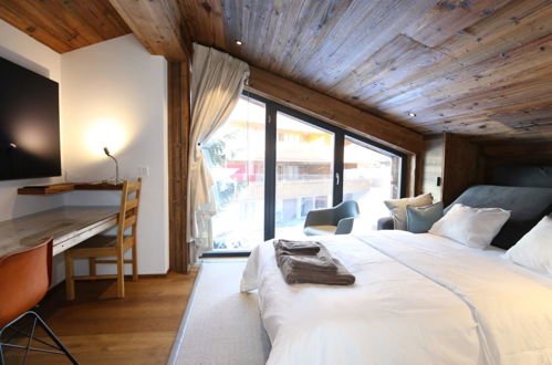 Foto 36 - Apartamento de 4 habitaciones en Saas-Fee con jardín y sauna