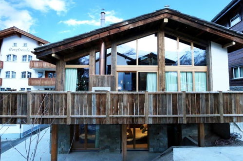 Foto 8 - Apartamento de 4 habitaciones en Saas-Fee con jardín y sauna