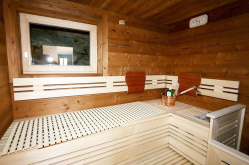 Foto 32 - Apartamento de 4 quartos em Saas-Fee com jardim e sauna