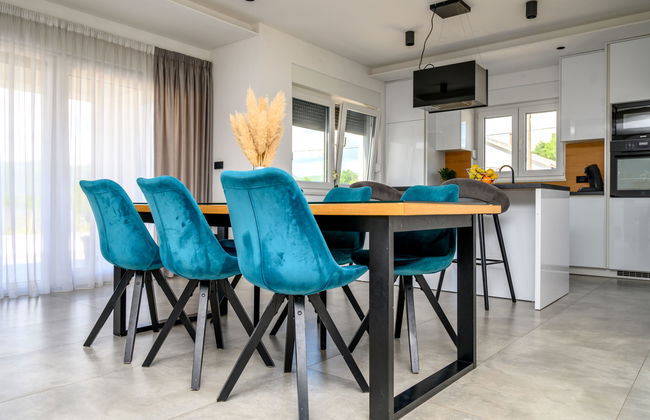 Casa de 4 quartos em Proložac com piscina privada e jardim - Foto 20