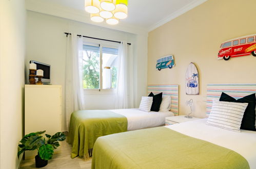 Photo 19 - Appartement de 2 chambres à Marbella avec piscine et vues à la mer