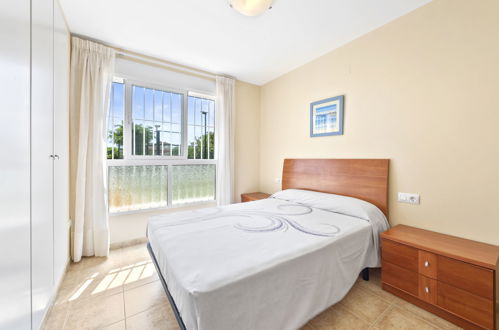 Foto 5 - Appartamento con 3 camere da letto a Dénia con piscina e vista mare