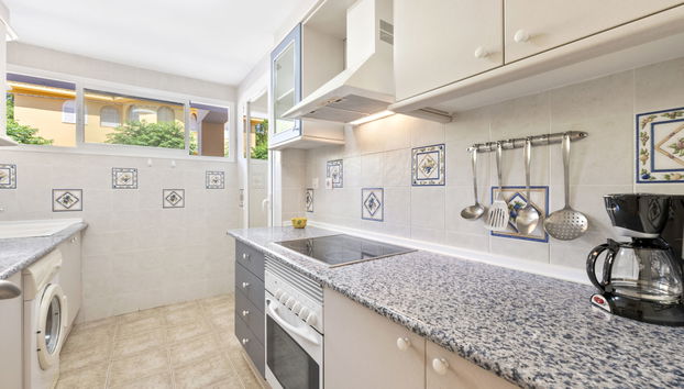 Apartment mit 4 Schlafzimmern in Dénia mit schwimmbad und garten - Foto 4