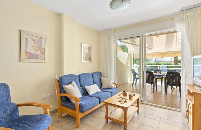 4 bedroom Apartment in Dénia with swimming pool and garden - Photo 9