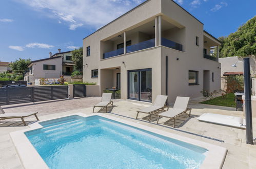 Photo 32 - Maison de 3 chambres à Medulin avec piscine privée et jardin