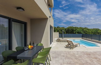 Photo 2 - Maison de 3 chambres à Medulin avec piscine privée et jardin