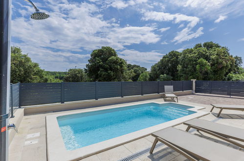 Photo 6 - Maison de 3 chambres à Medulin avec piscine privée et jardin