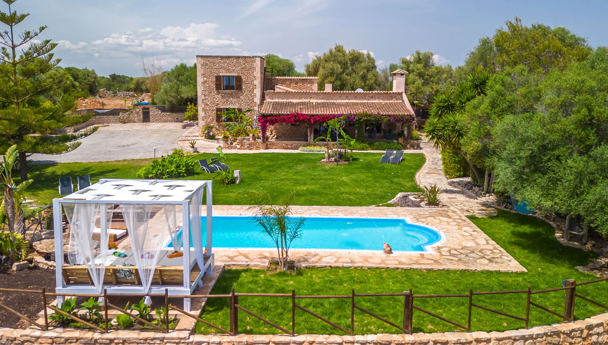 Haus mit 4 Schlafzimmern in Ses Salines mit privater pool und garten - Foto 1