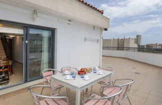 Photo 2 - Appartement de 2 chambres à Peñíscola avec piscine et vues à la mer