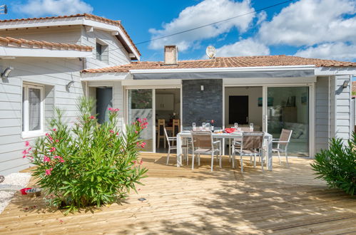 Foto 1 - Casa de 3 quartos em Lacanau com terraço e vistas do mar