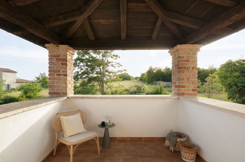 Photo 16 - Maison de 4 chambres à Sveti Lovreč avec piscine privée et jardin